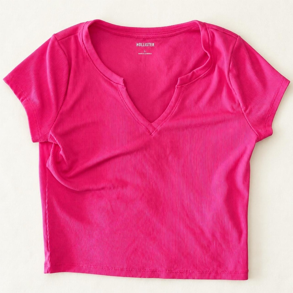 Hollister Hot Pink Ribbed Notch Neck Top | Size Large